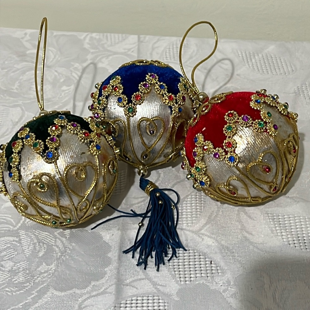 Christmas Ornaments Retro Lot Of 3 Velvet Multicolor Jewel